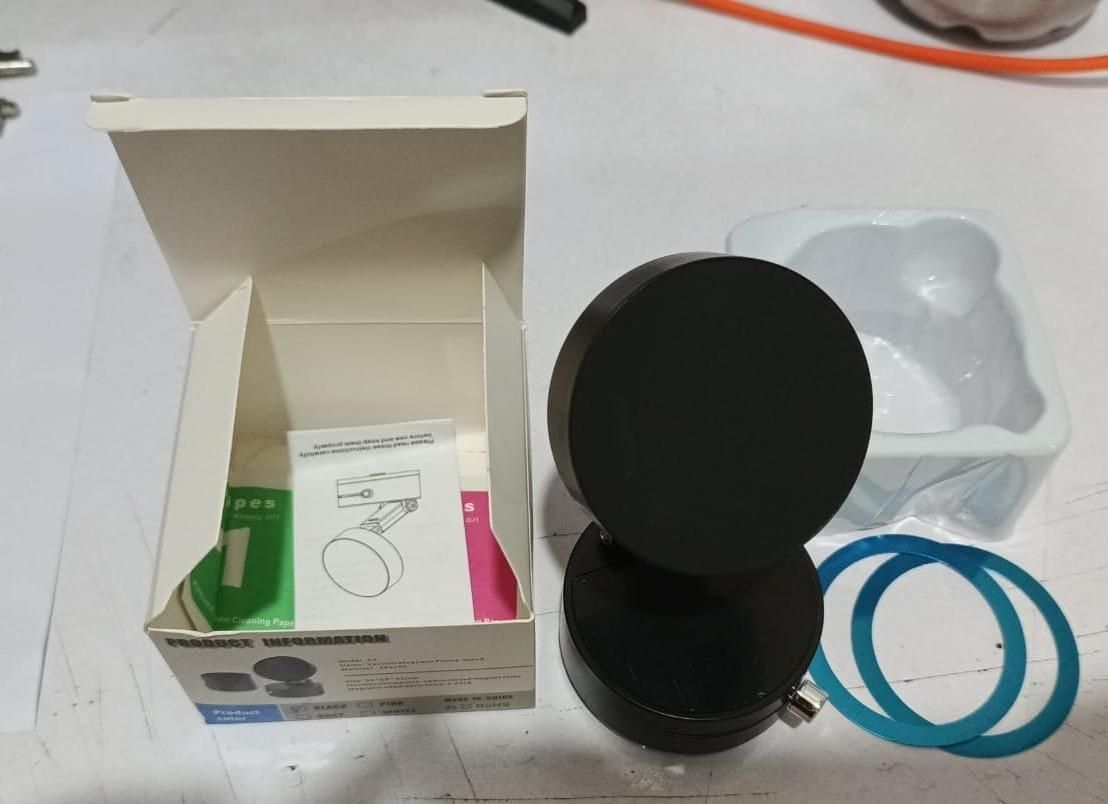Vacuum Magnetic Suction Phone Holder - Prime Avenue